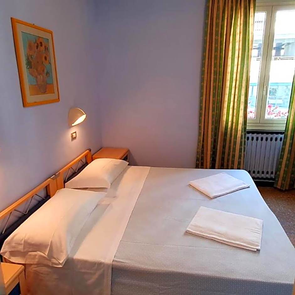 Hotel Sud Est