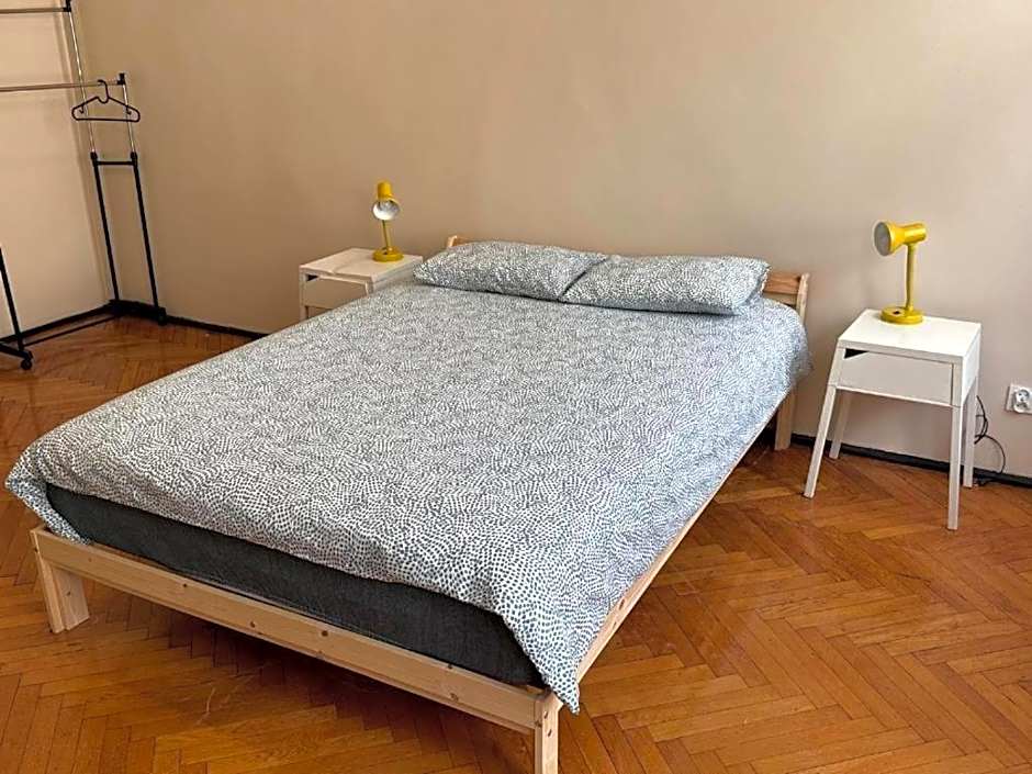 Apolla 34