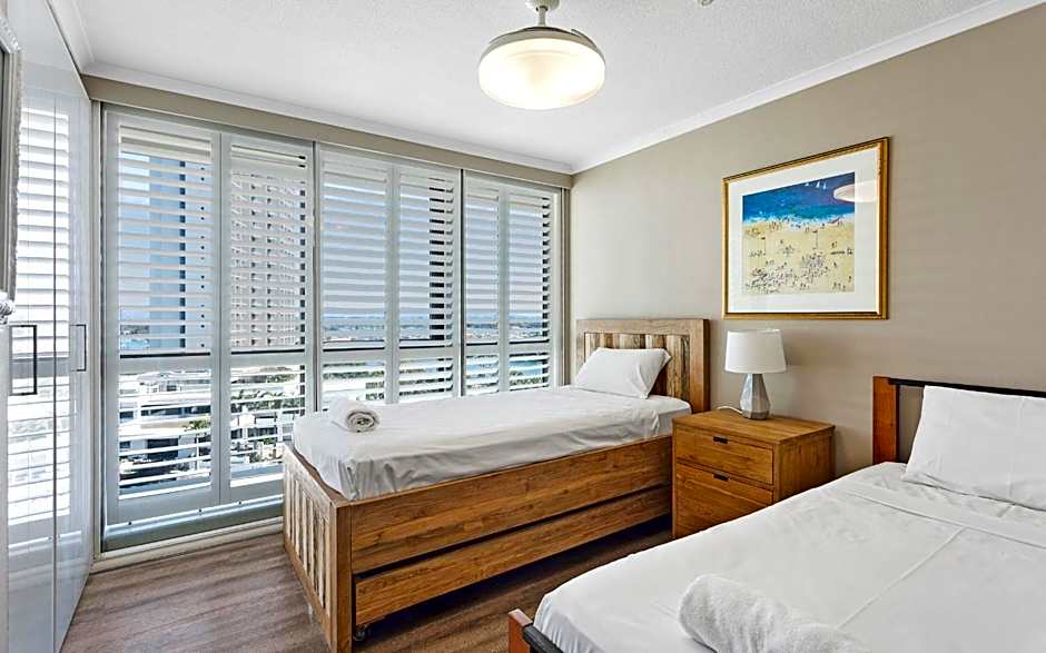 Seacrest Beachfront Apartments Gold Coast