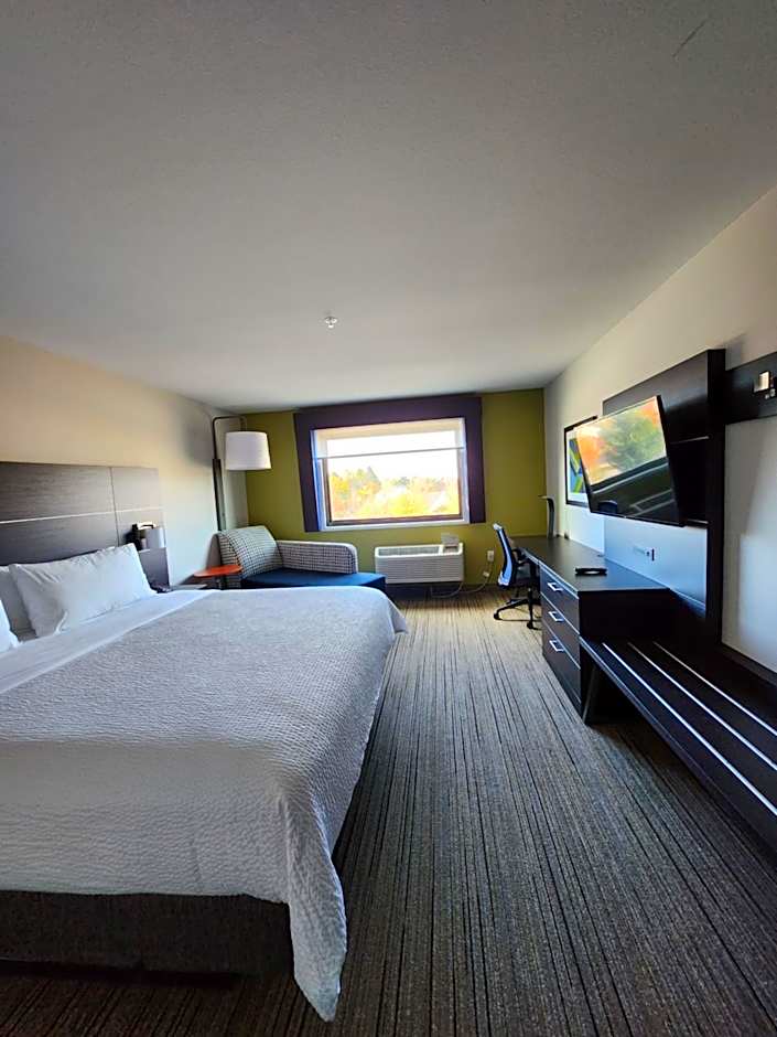 Holiday Inn Express and Suites Camas - Vancouver By IHG