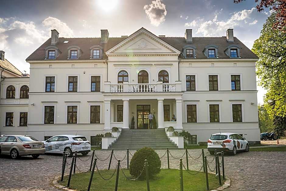 Hanza Paac Wellness & SPA