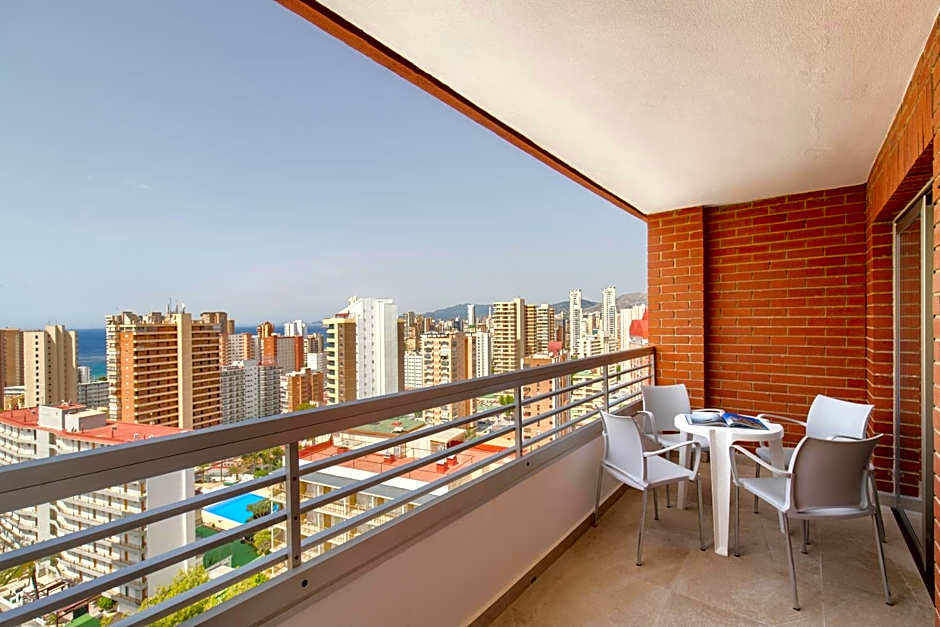 Aparthotel BCL Levante Lux