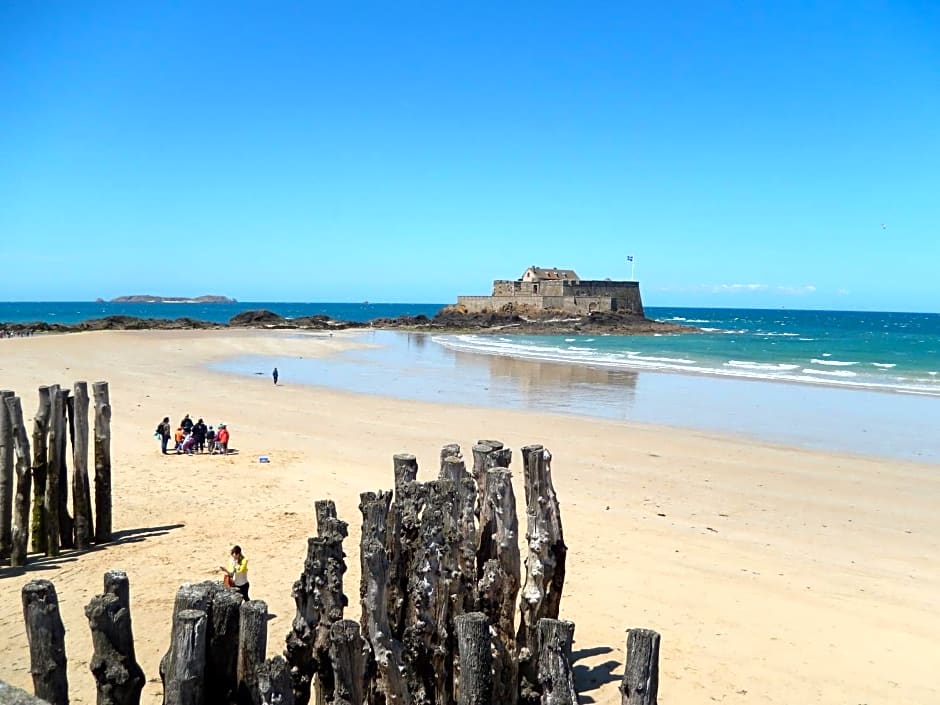 Hotel Kyriad Saint Malo Centre Plage