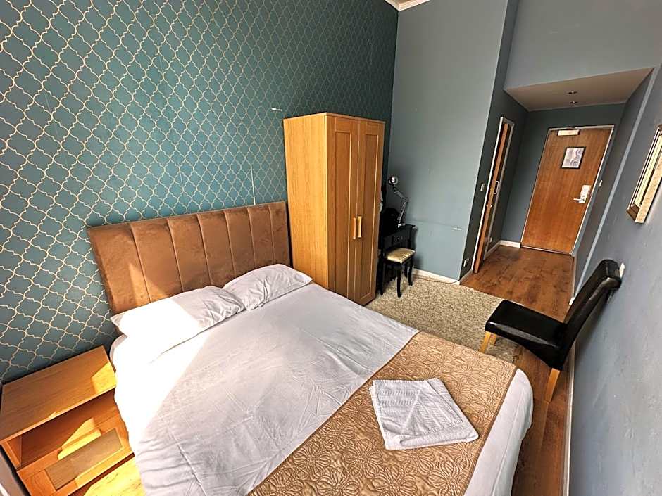 Somerset Hotel Baker Street London