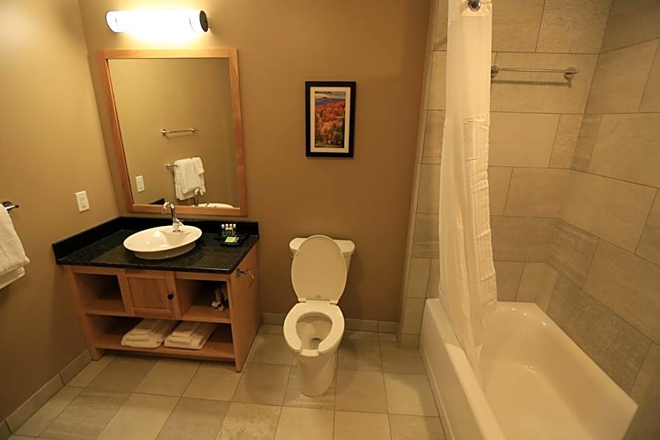 Burke Mountain Hotel