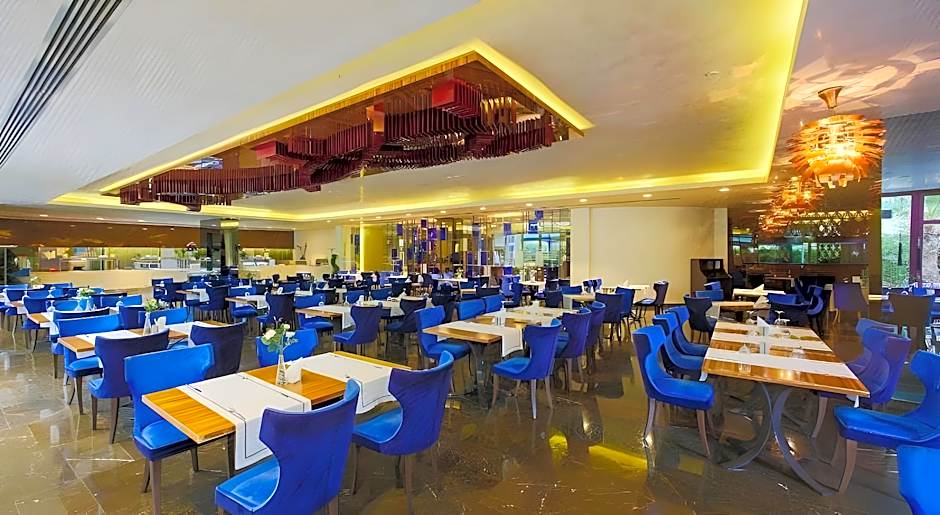 Gold Majesty Hotel