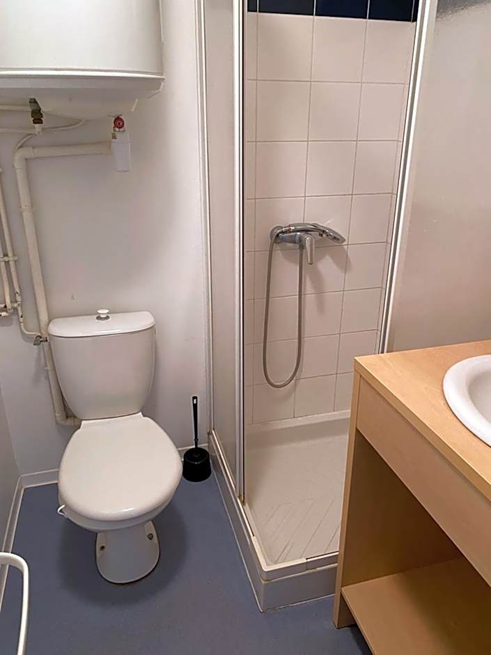 Maisonnette avec terrasse village vacances, Draps en option