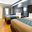 Econo Lodge Inn & Suites