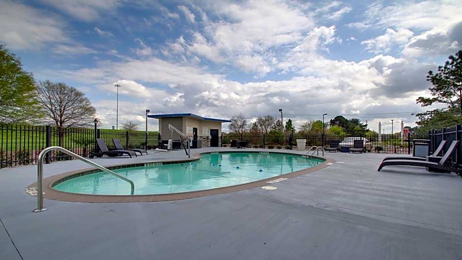Holiday Inn Express & Suites Jackson Downtown - Coliseum By IHG