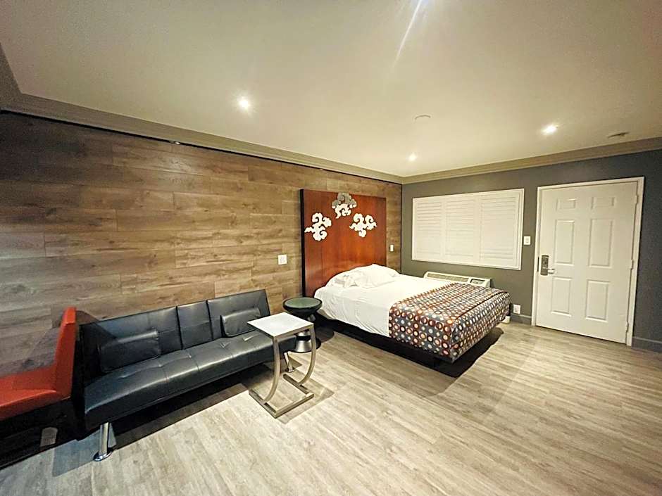 Casa Blanca Inn & Suites Whittier