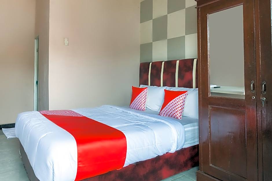 Hotel O Adelia Residence