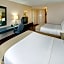 Holiday Inn Express Chicago-Palatine