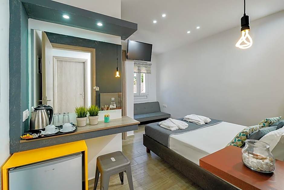 Ester Luxury Rooms