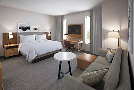 King Studio Suite - Hearing Accessible/Non-Smoking