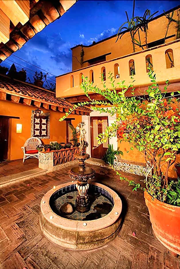 Hotel Azucena
