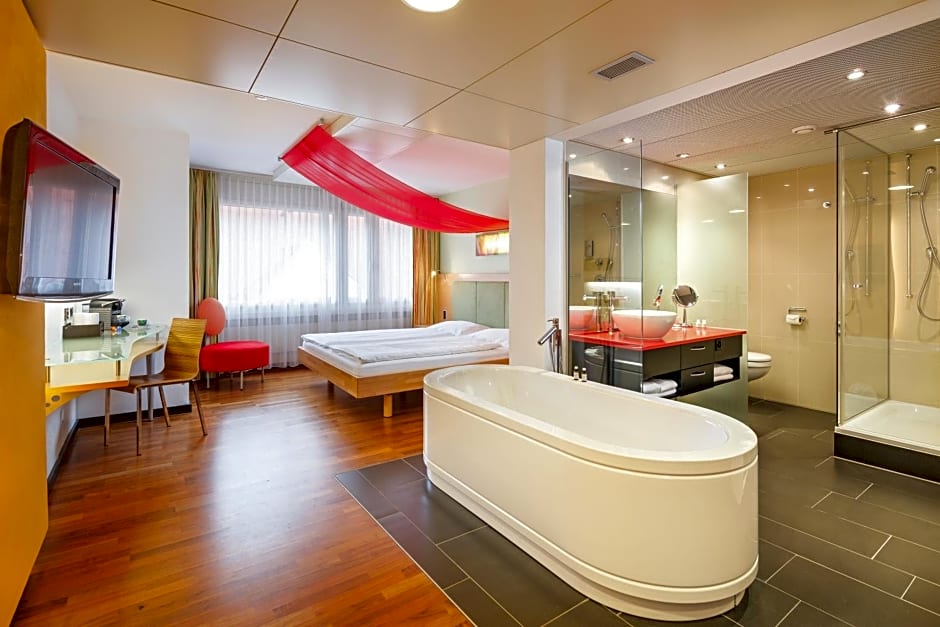 Ramada by Wyndham Baden du Parc