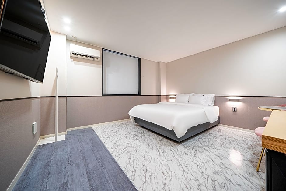 NO.25 Gwangju Sangmu