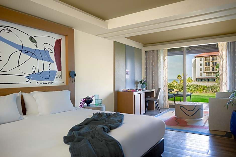 Dan Accadia Herzliya Hotel