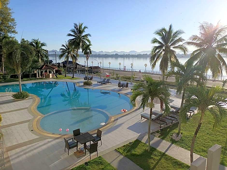Fortune River View Hotel Nakhon Phanom