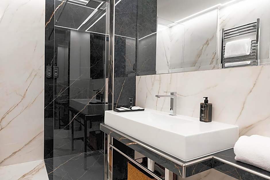 Hotel Helvetia Thermal Spa