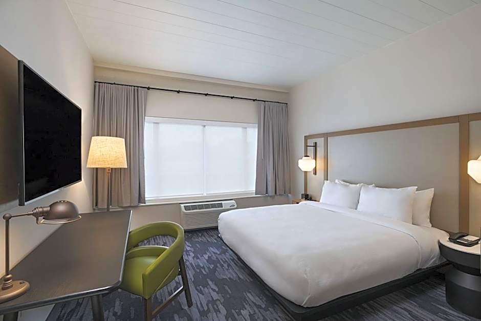 Fairfield Inn & Suites by Marriott St. Louis Downtown