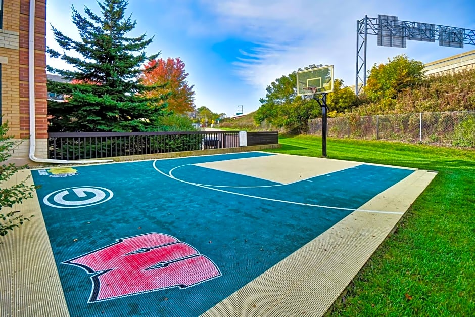 Staybridge Suites Middleton/Madison-West by IHG