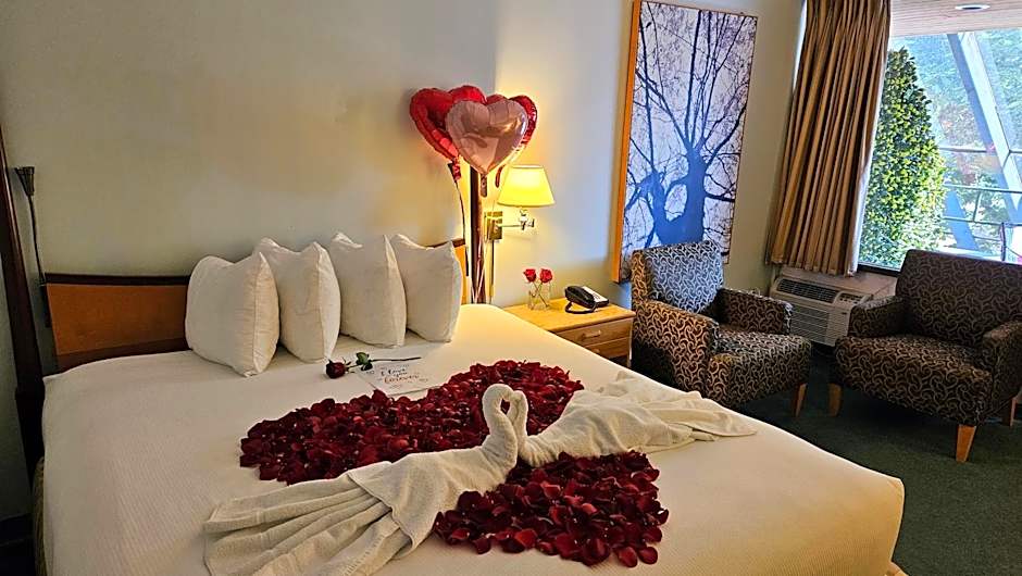 The Cedars Inn Hotel & Convention Centre