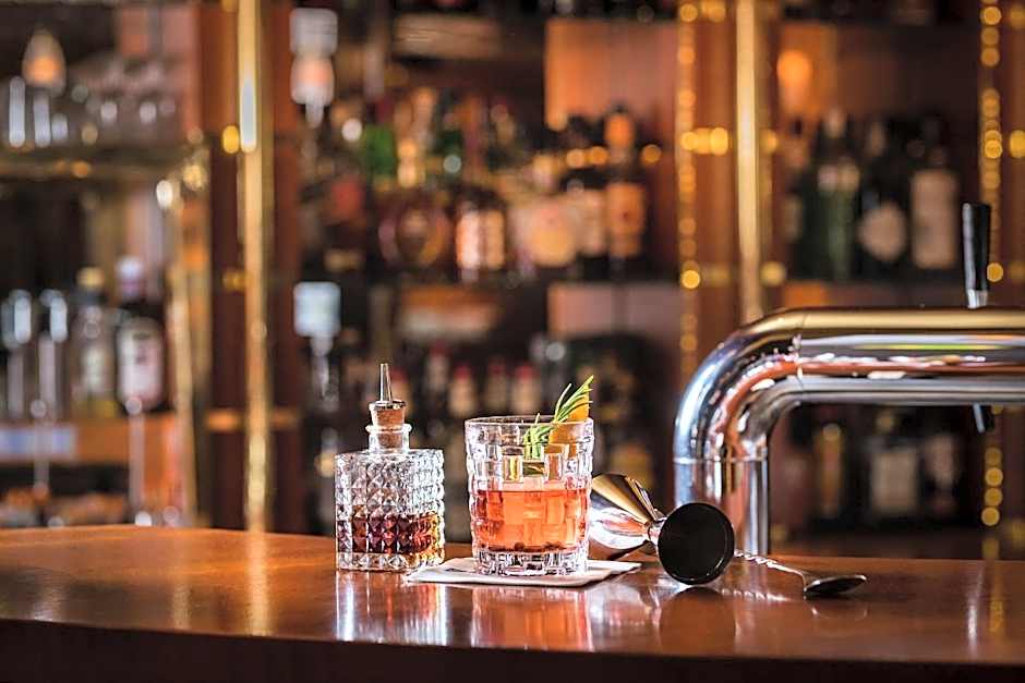 Best Western Plus Delta Park Hotel