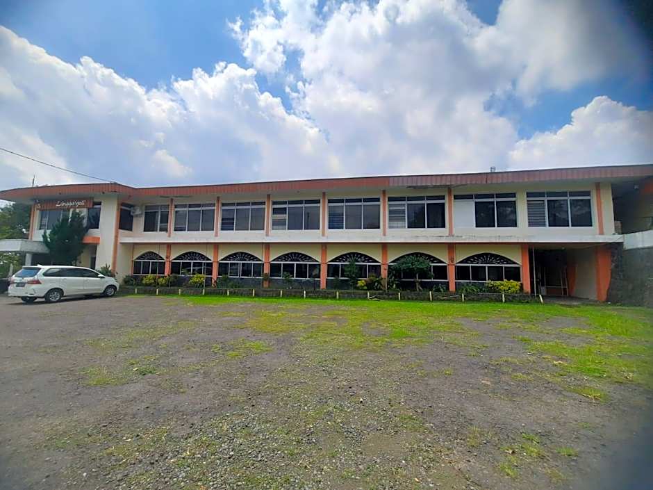 Capital O 93733 Hotel Linggarjati Kuningan