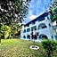 Blue Garden Inn