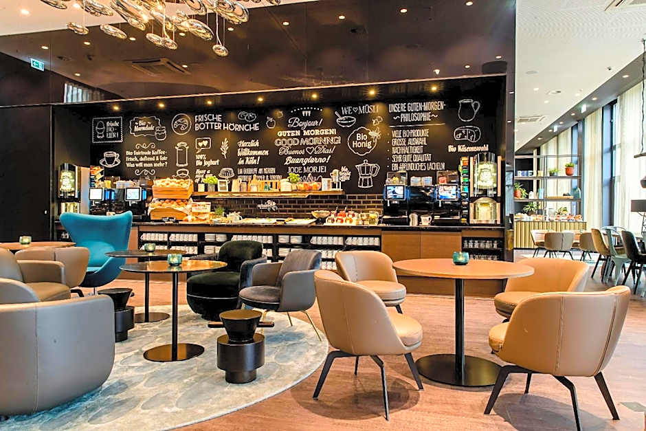 Motel One Köln-Altstadt