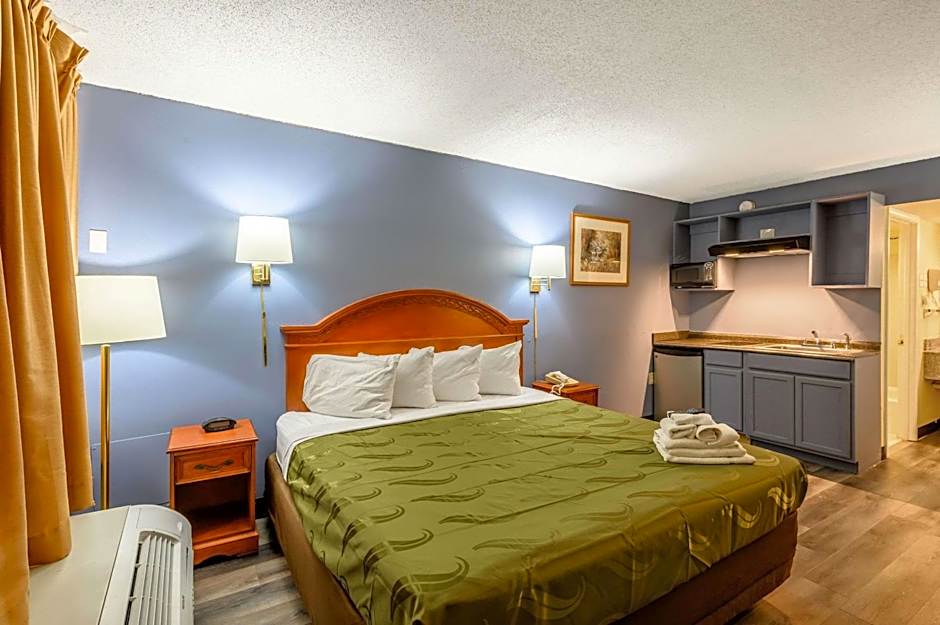 Quality Inn New Orleans I-10 East