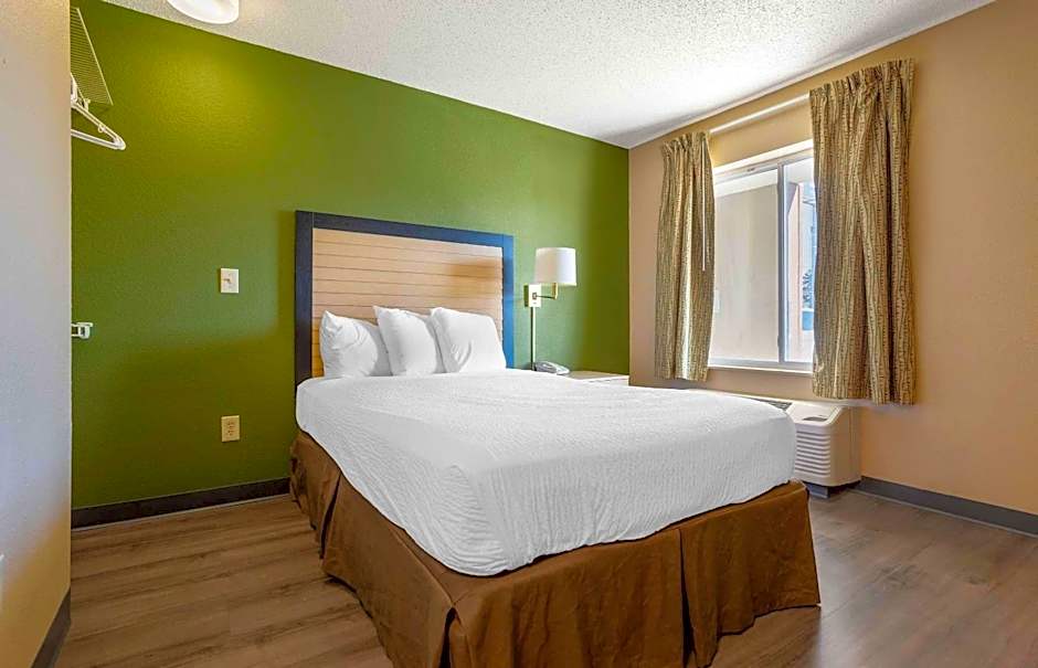 Extended Stay America Suites - Houston - The Woodlands