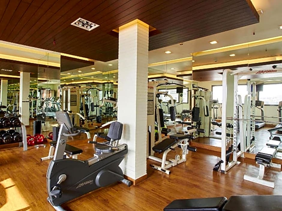 The Gateway Hotel Beach Road