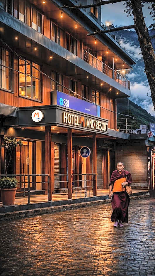 Tripli Hotels M & Resort