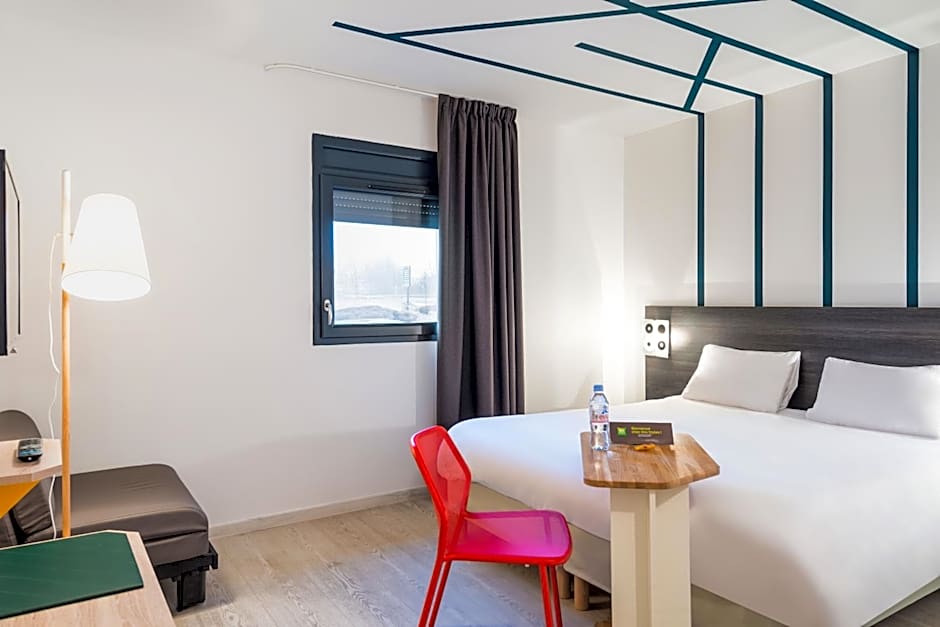ibis Styles Rouen Val De Reuil