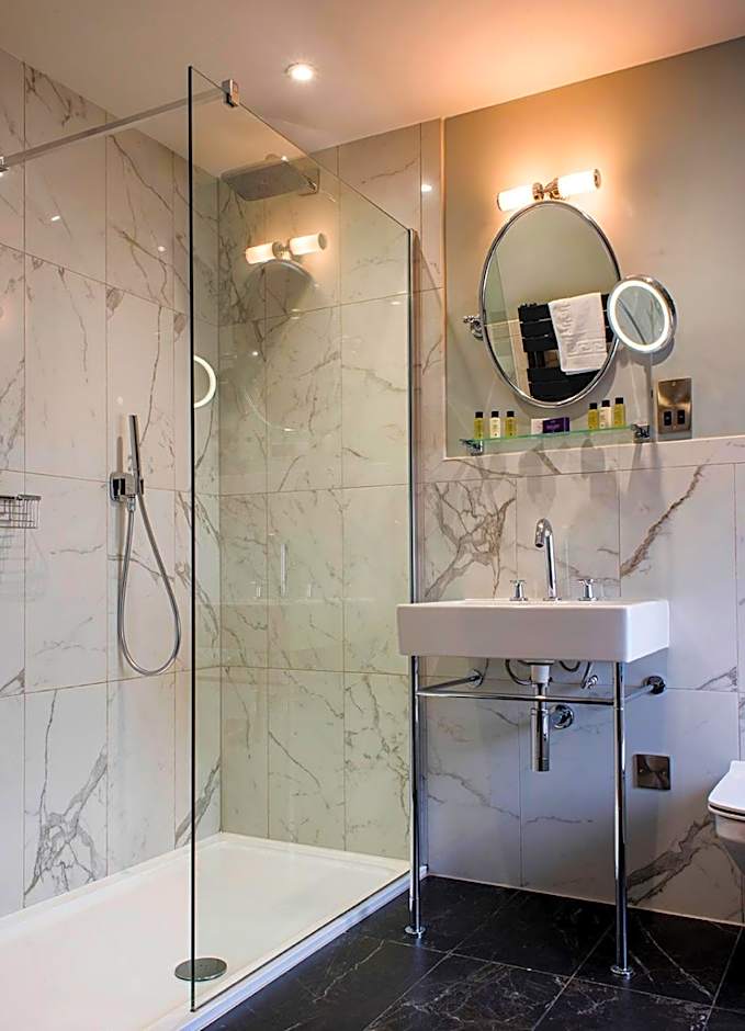 Kinnettles Hotel & Spa