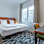 Hotel Astoria, Best Western Signature Collection