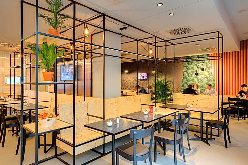 MEININGER Hotel Leipzig Hauptbahnhof