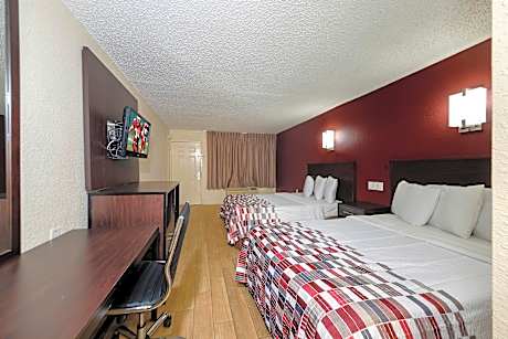 2 Full Beds Smoking