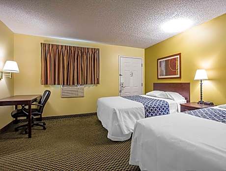 Double Room with Two Double Beds - Non-Smoking
