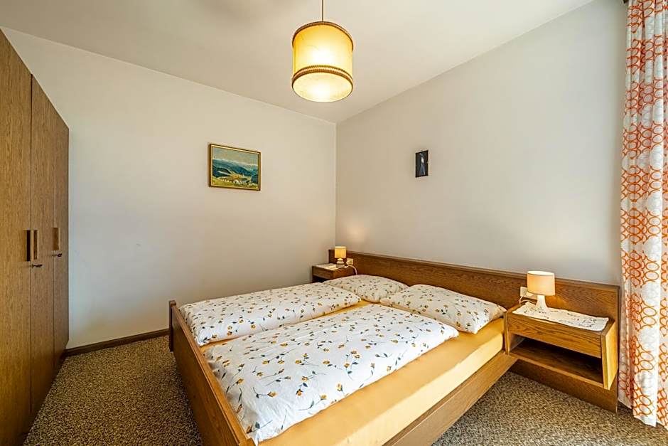 Rotsteinhof Apartement Sonnenschein