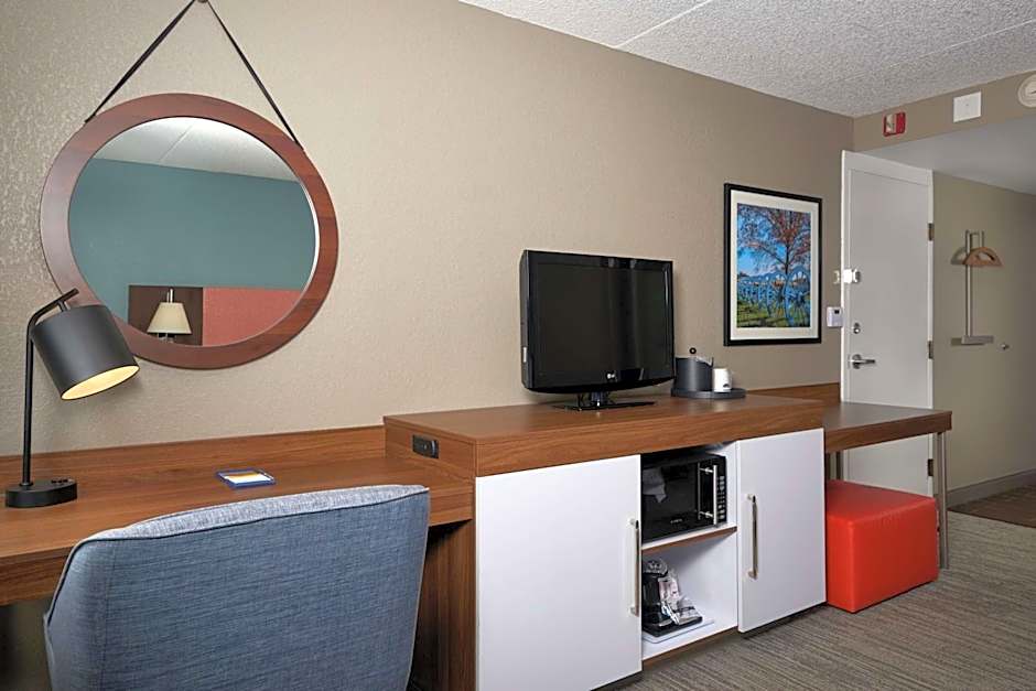Photo 1 of 3 of 1 King Bed with Sofabed