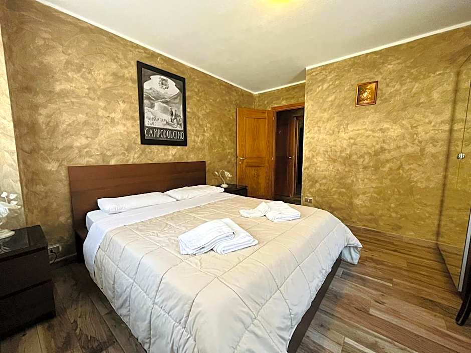 San Luigi - Rooms & Apartments