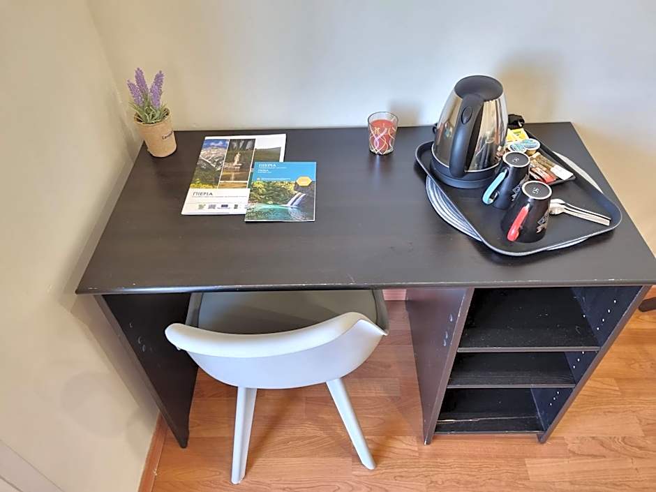 Nikos Studio Apartments