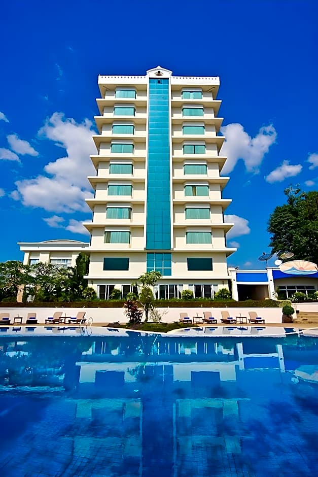 Champasak Grand Hotel