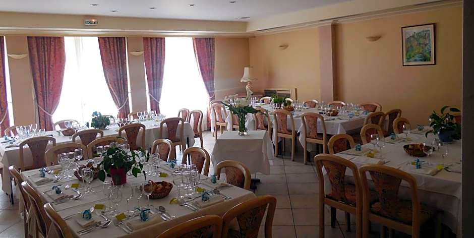 Logis Hotel Restaurant des Voyageurs