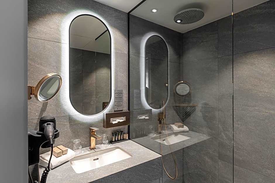 Van der Valk Waterloo