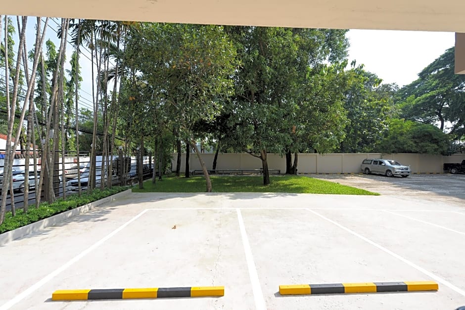 Studio Residence Sukhumvit 71