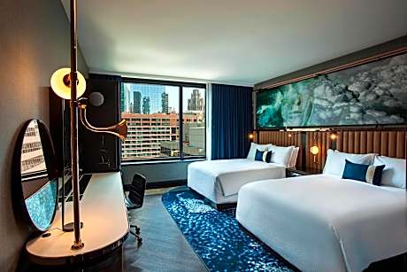 Room, 2 Queen Beds, City View